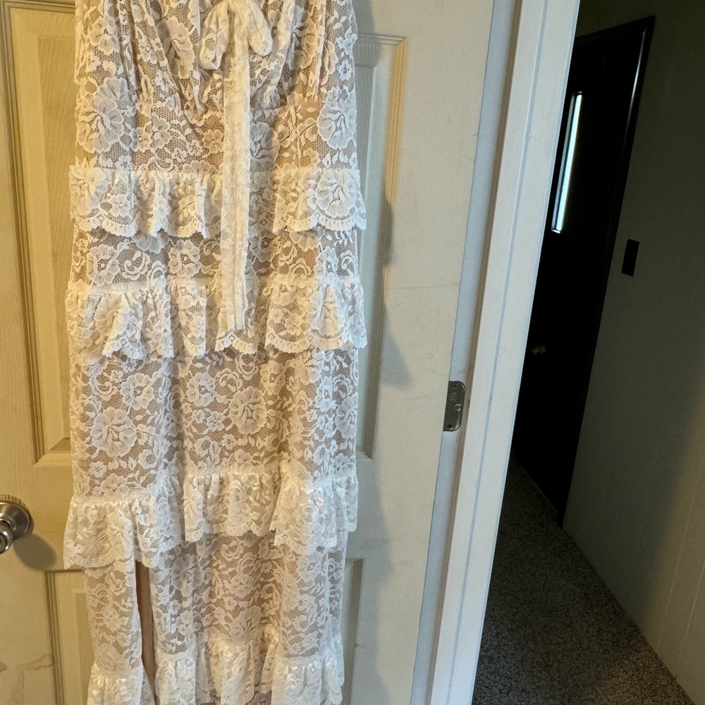MUMU White Lace Dress